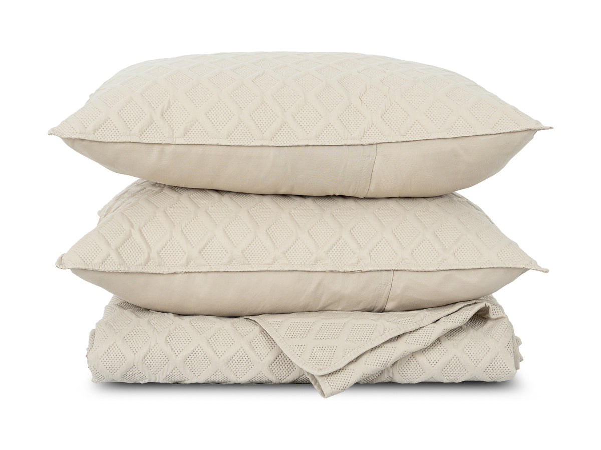 Cubrecama Splendor #Color_Beige Pinsonic
