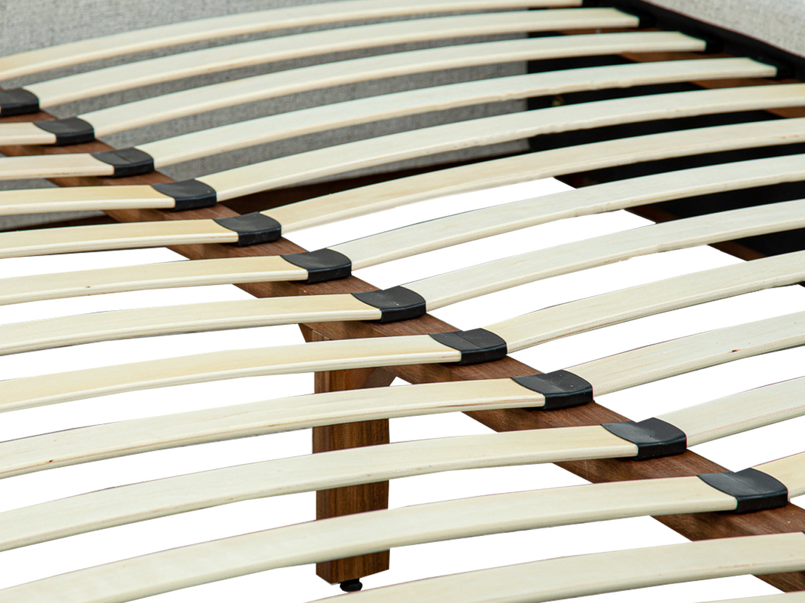 Cama Martini Basso Fog Capitoneada