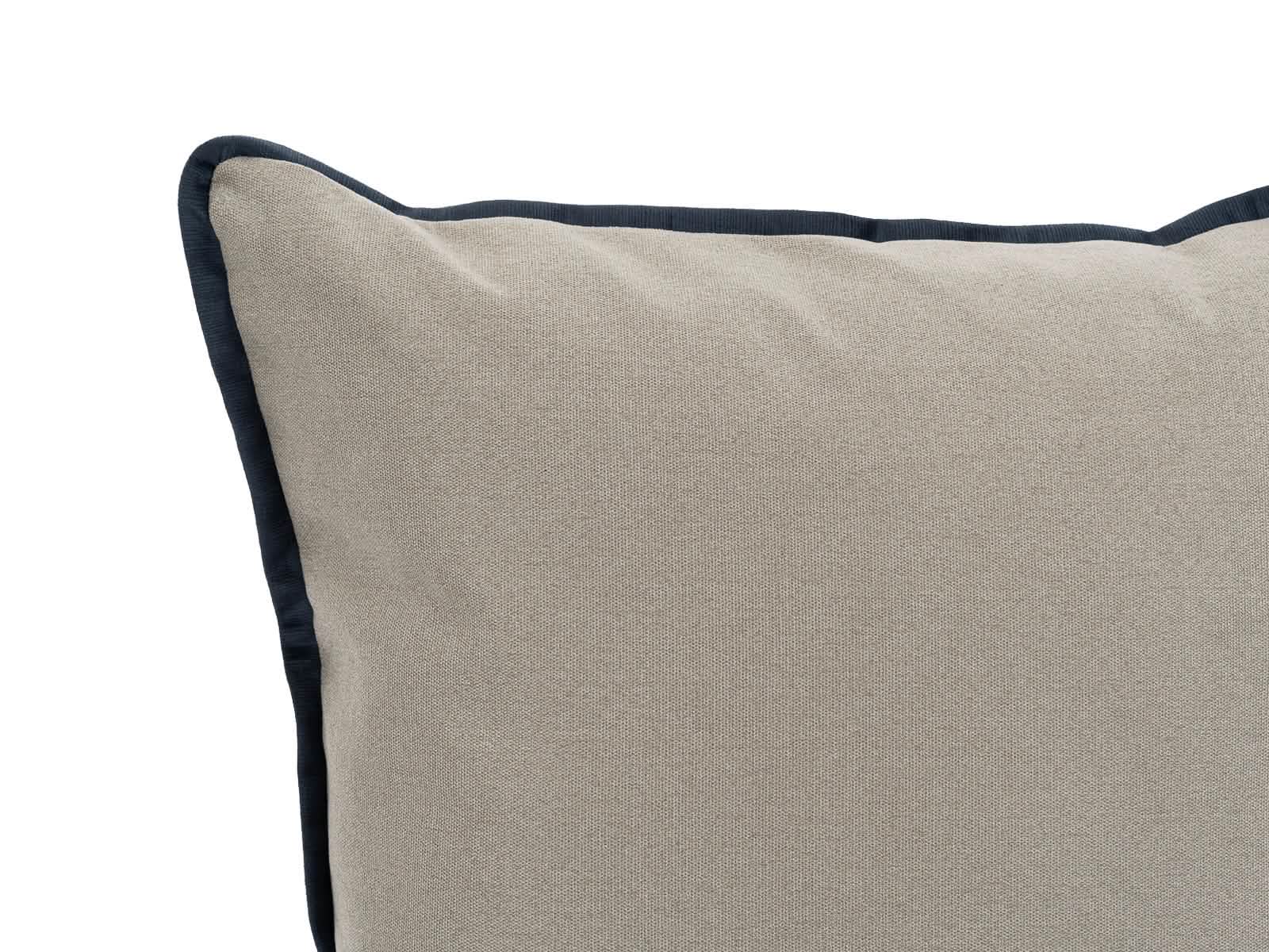 Cojin Poliester Indigo Gris Bordes Negros Large