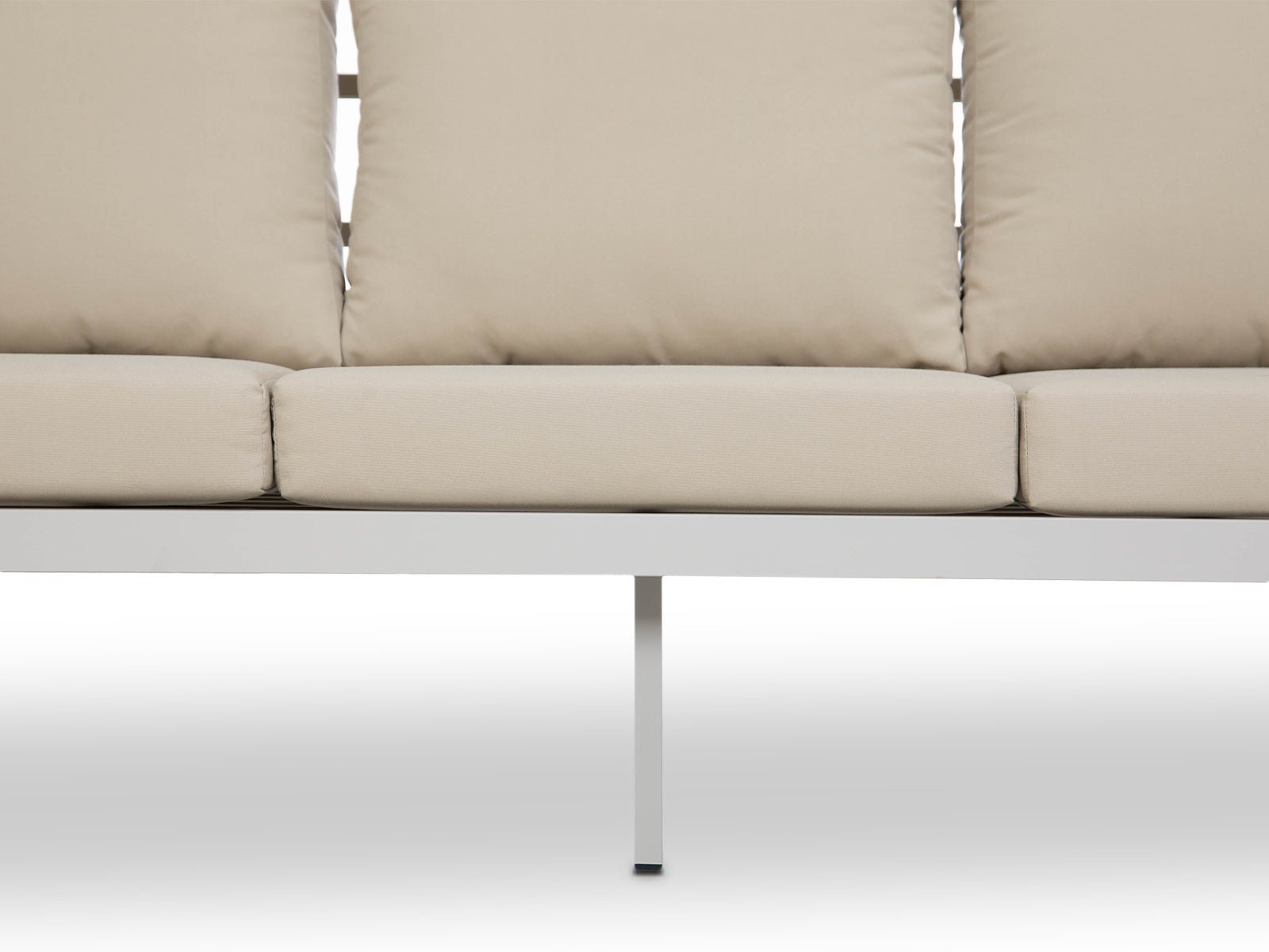 #Color_Gainsboro"2339"