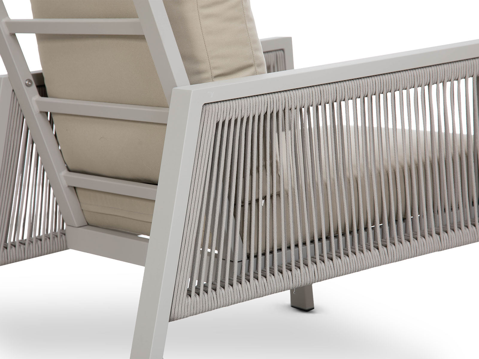 #Color_Gainsboro"2339"