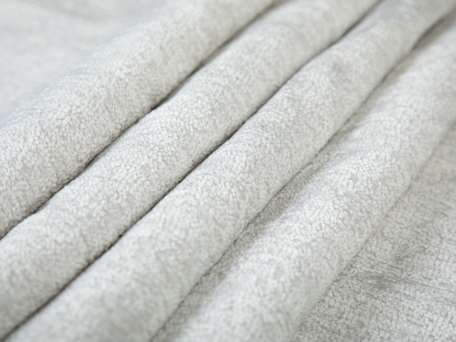 #Color_WhiteSmoke"T37927"