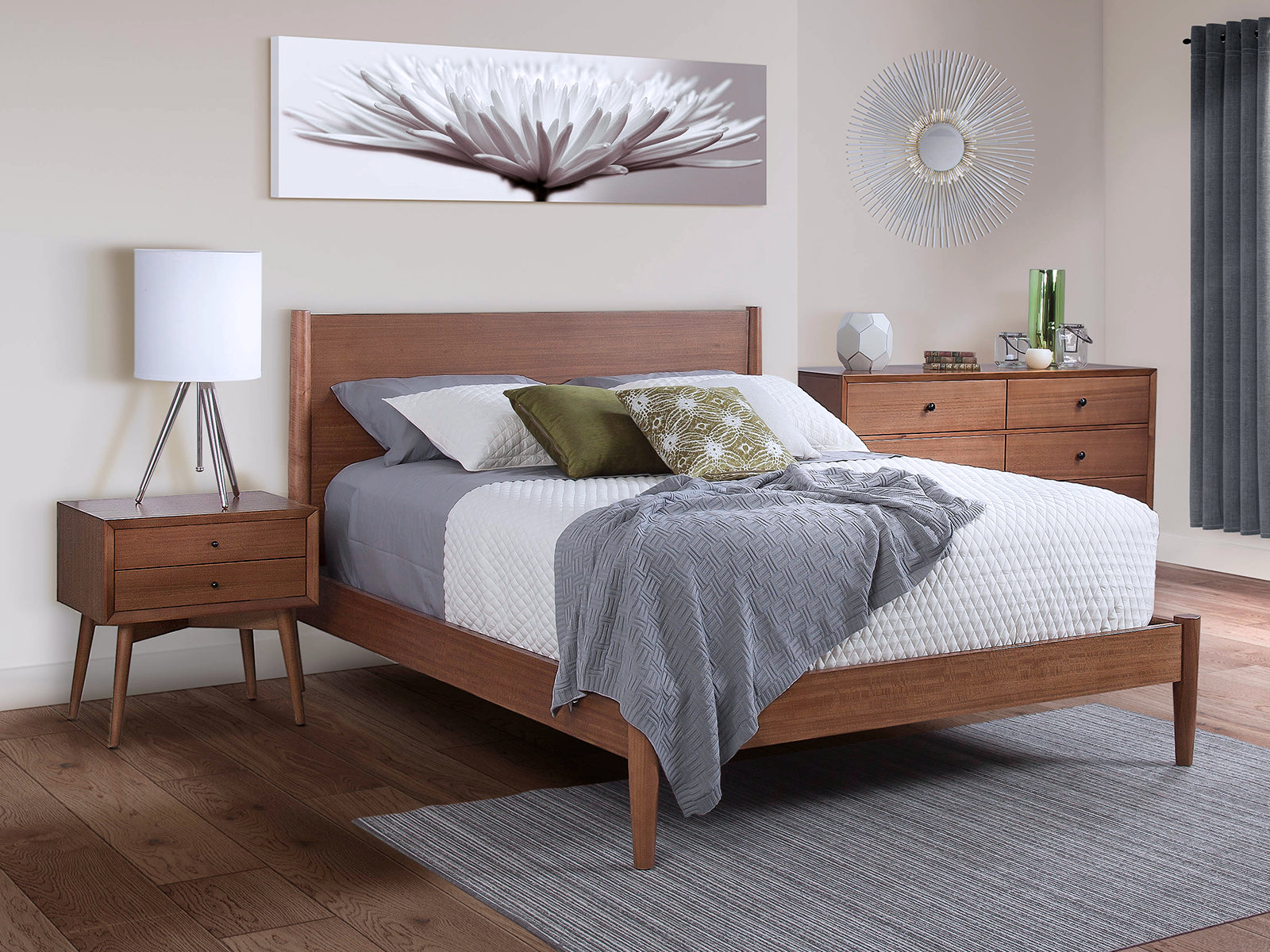 Cama Parma Queen + 2 Veladores Parma