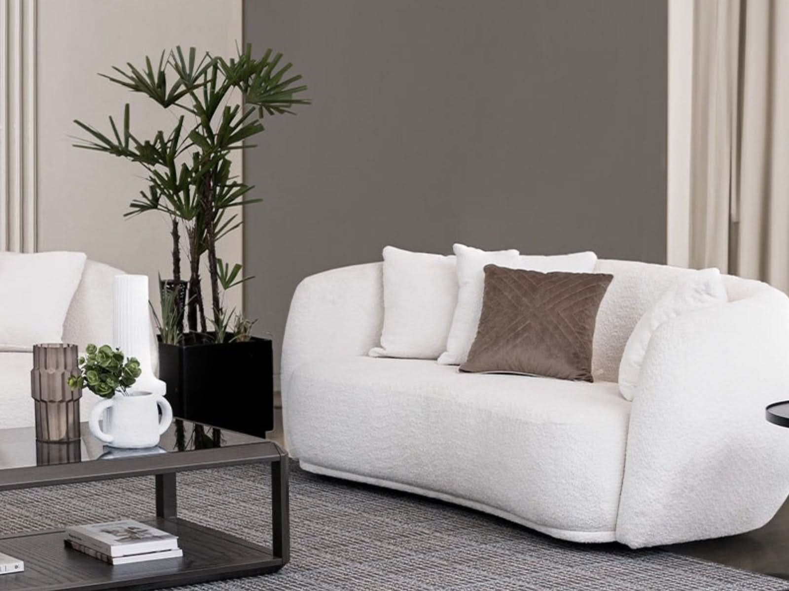 Loveseat Diana